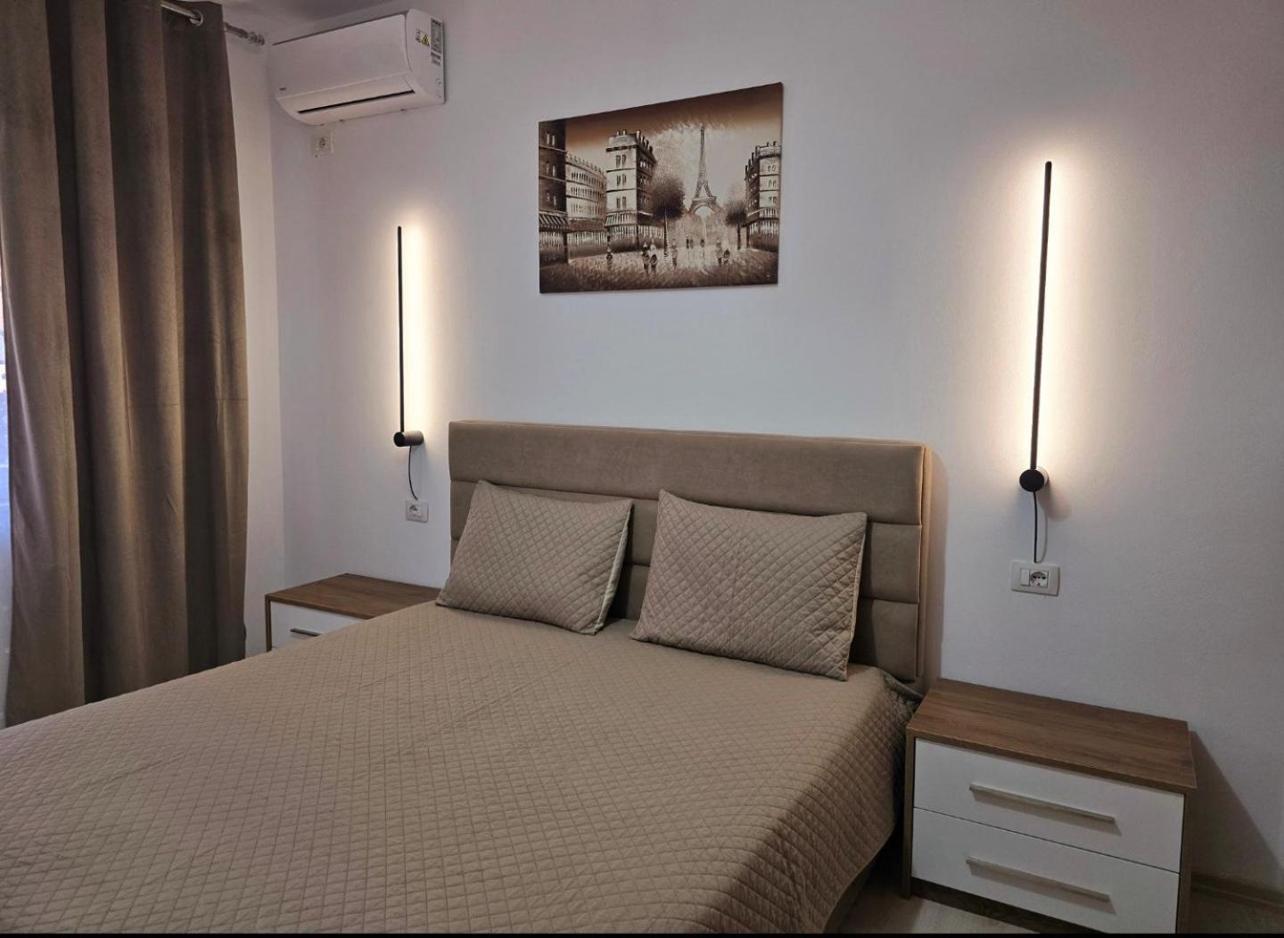 Grace'S Centre Apartment Shkoder Exterior photo